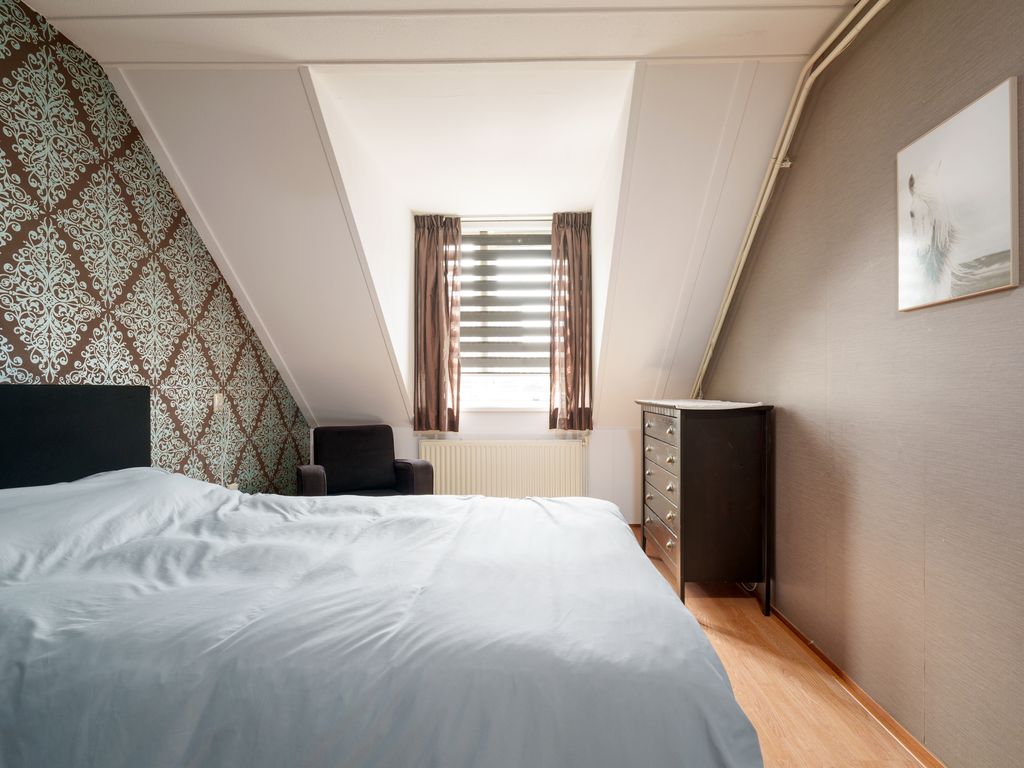 Oeverzwaluw 55, 'S-Hertogenbosch