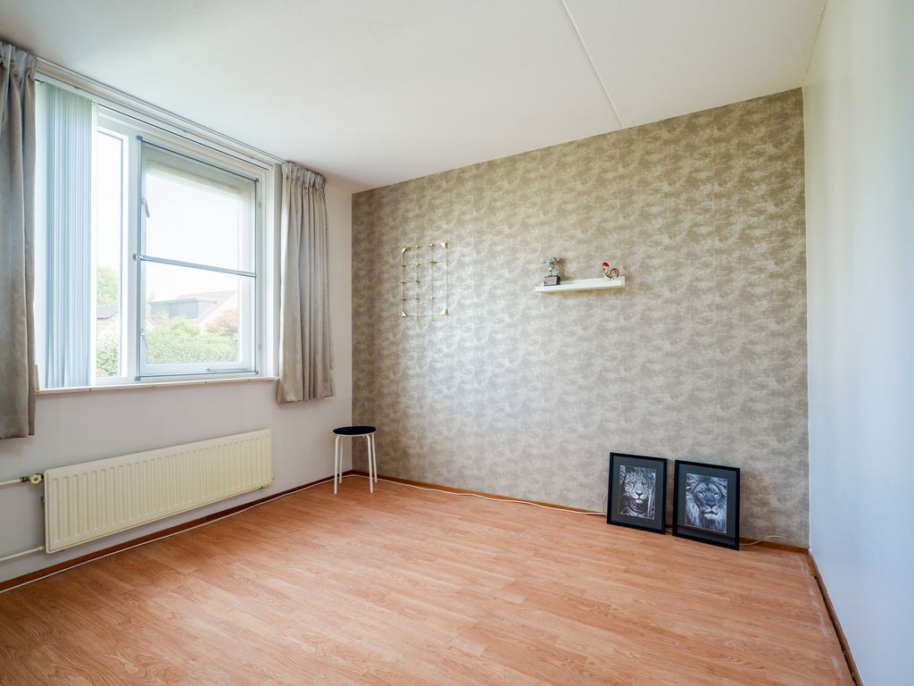 Oeverzwaluw 55, 'S-Hertogenbosch