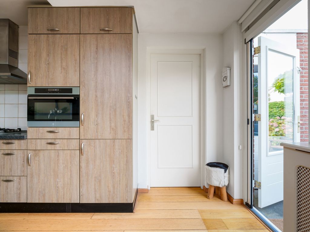 Oeverzwaluw 55, 'S-Hertogenbosch