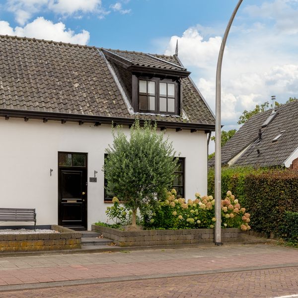 Wolput 83A, Vlijmen