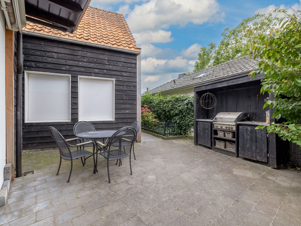 Wolput 83A, Vlijmen