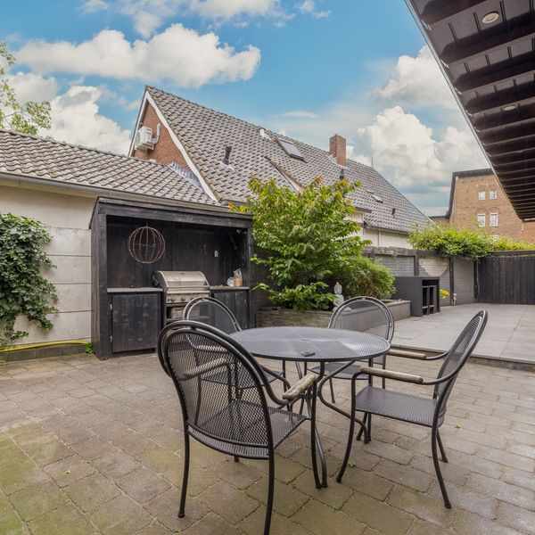 Wolput 83A, Vlijmen
