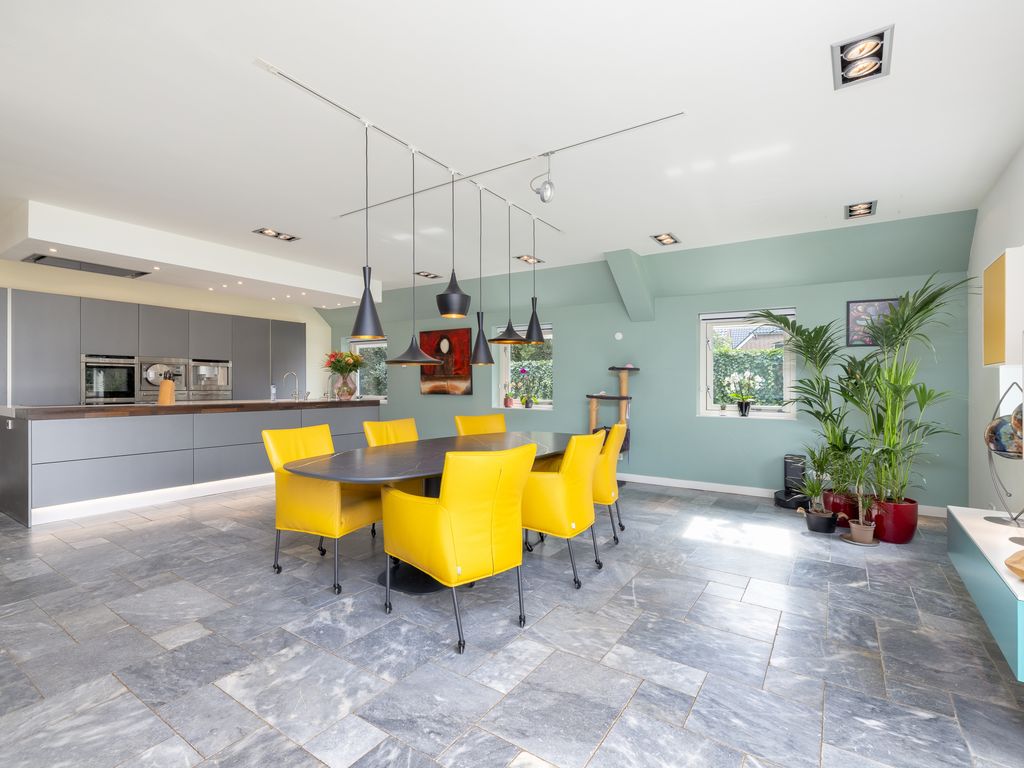 Runselstraat 10, Berghem