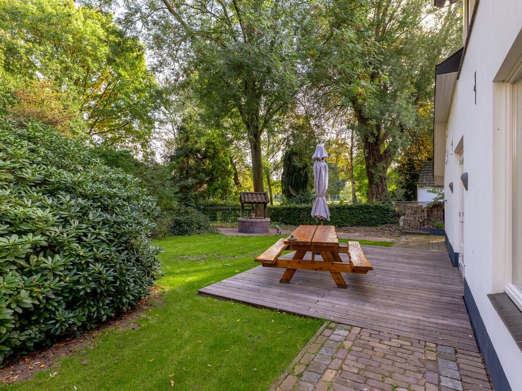 Runselstraat 10, Berghem