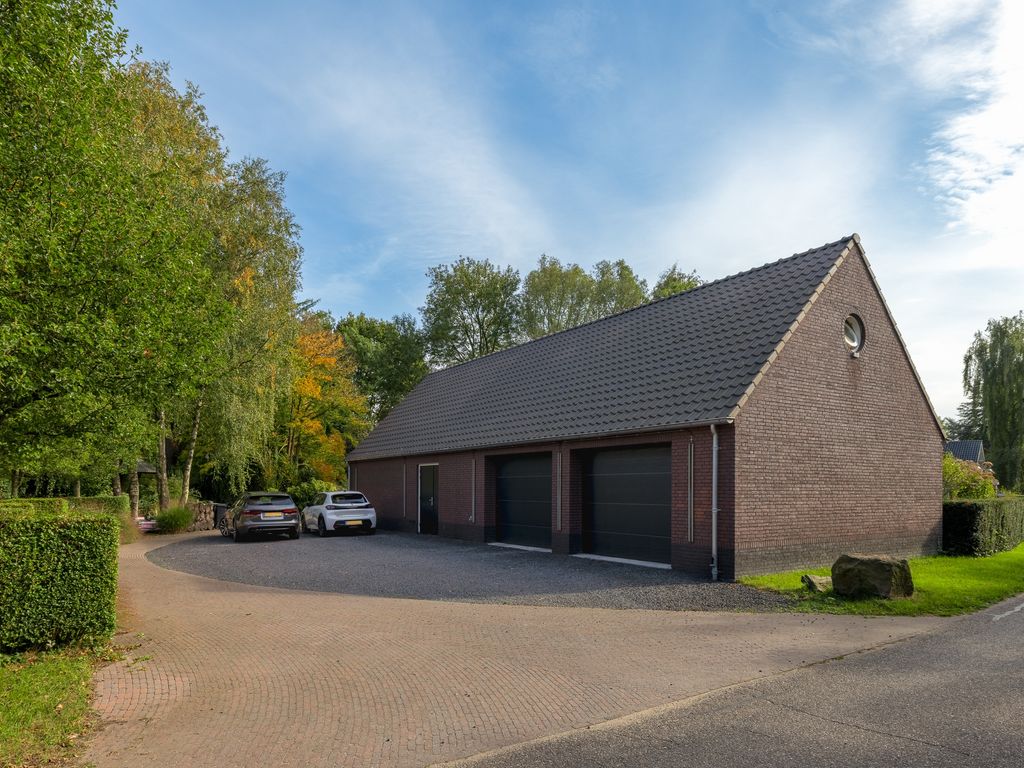 Runselstraat 10, Berghem