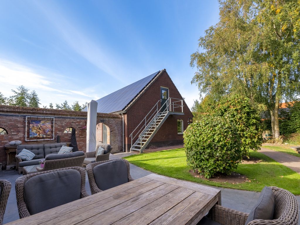 Runselstraat 10, Berghem