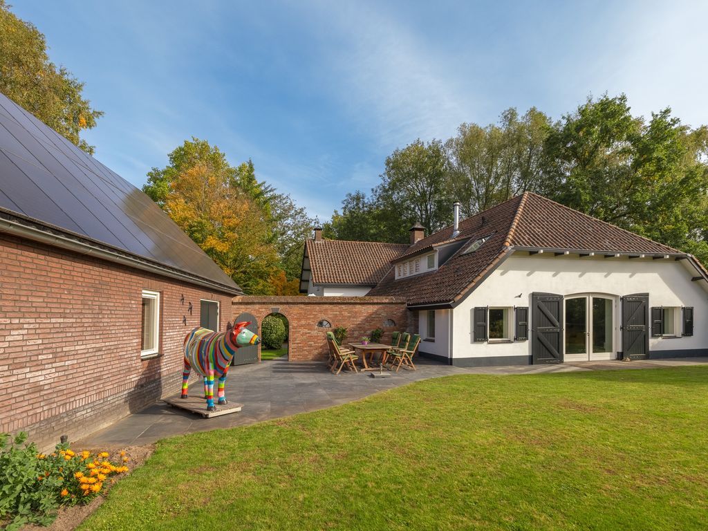 Runselstraat 10, Berghem