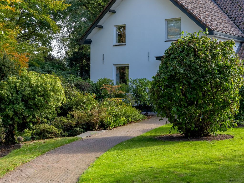 Runselstraat 10, Berghem