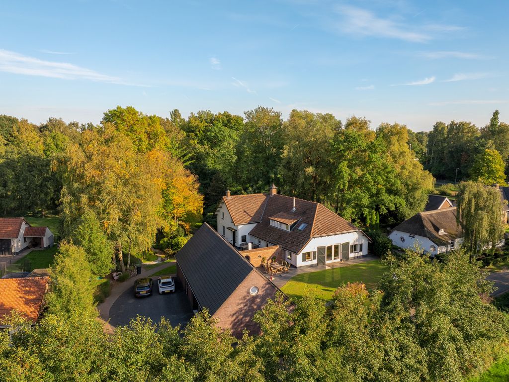 Runselstraat 10, Berghem