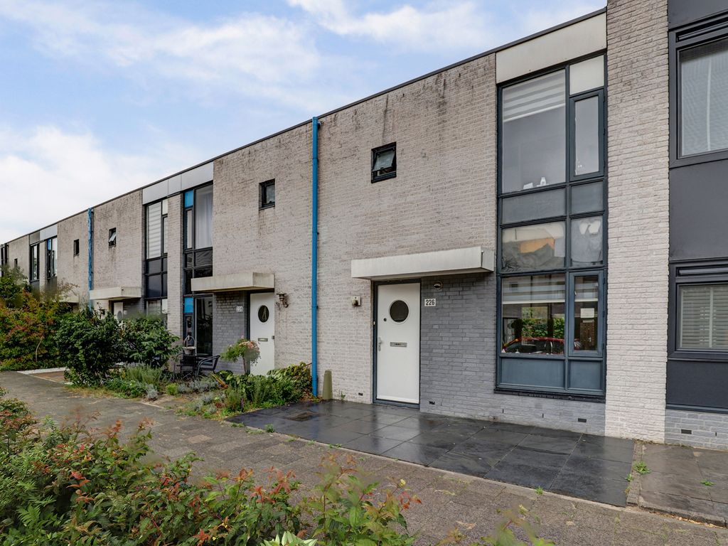 Wilhelmina van Pruisenlaan 226, GOUDA