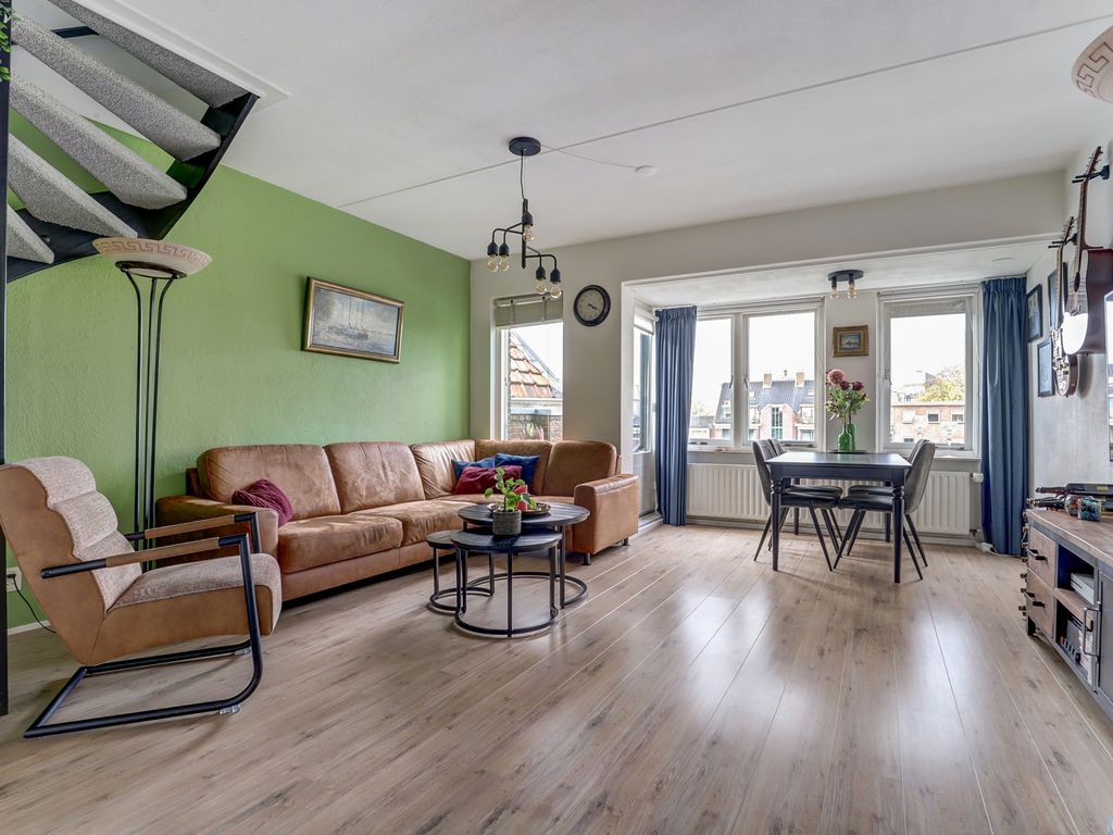 Regentesseplantsoen 33, GOUDA