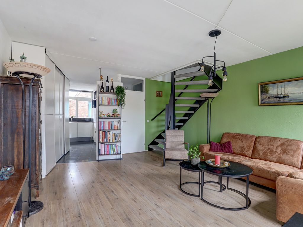 Regentesseplantsoen 33, GOUDA