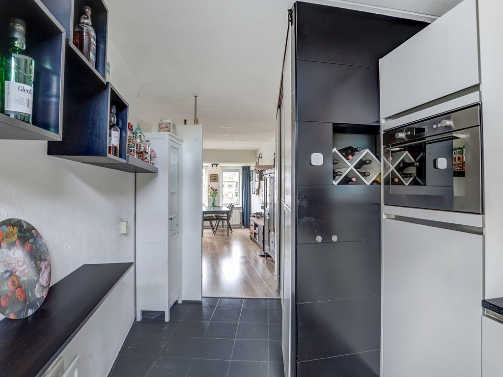 Regentesseplantsoen 33, GOUDA