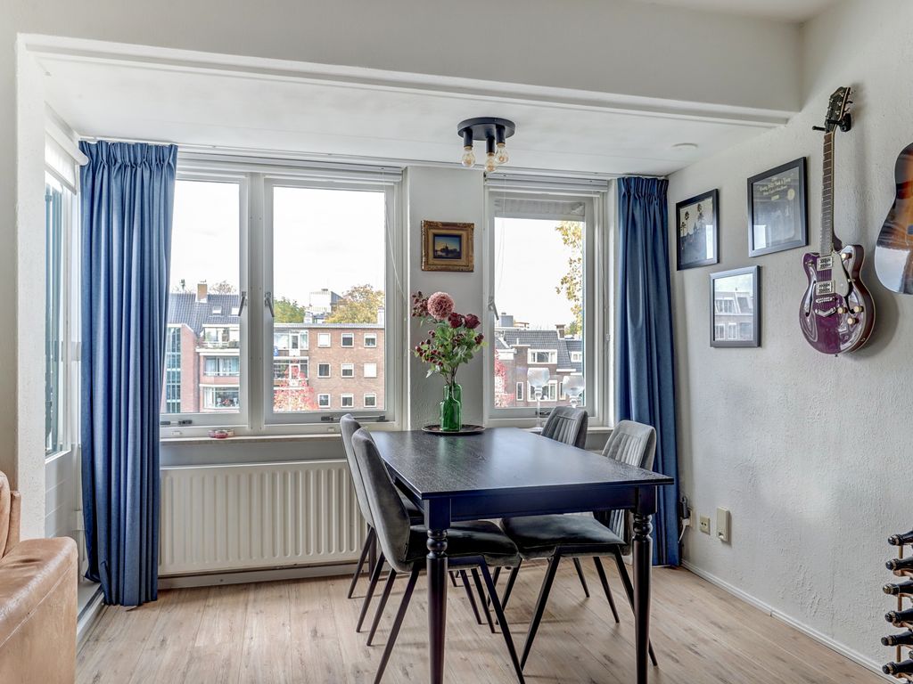 Regentesseplantsoen 33, GOUDA