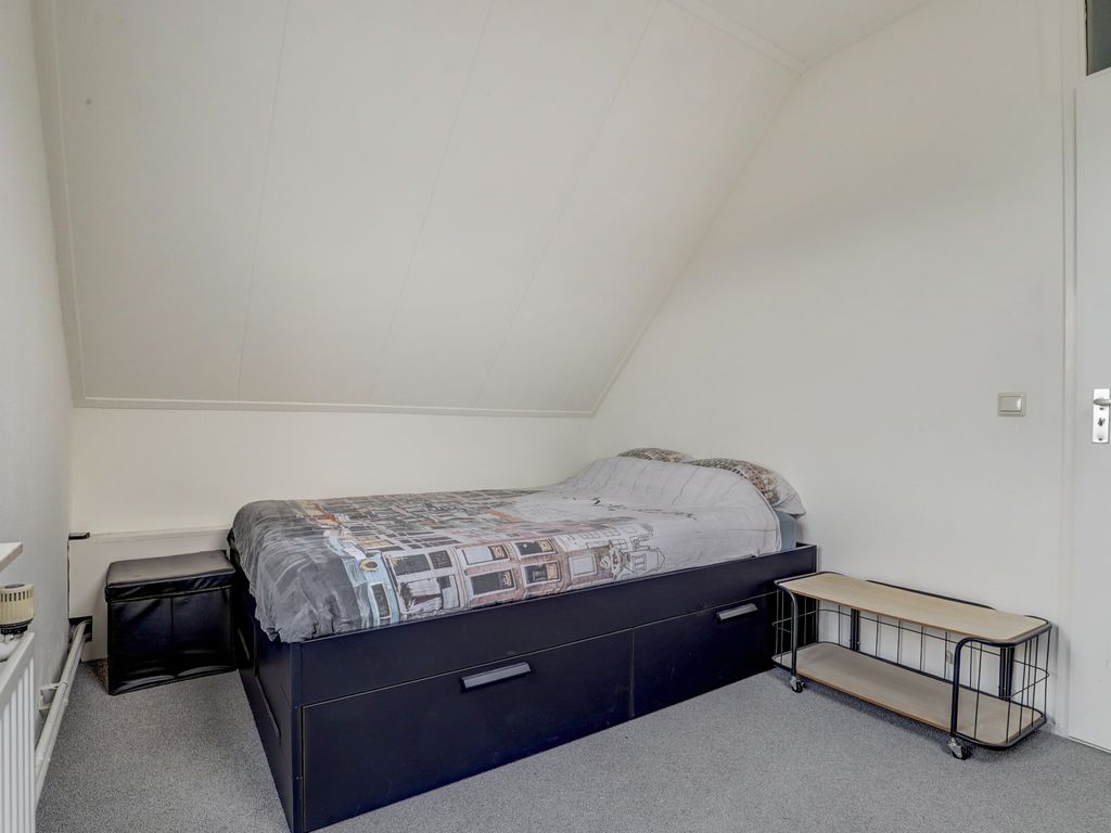 Regentesseplantsoen 33, GOUDA