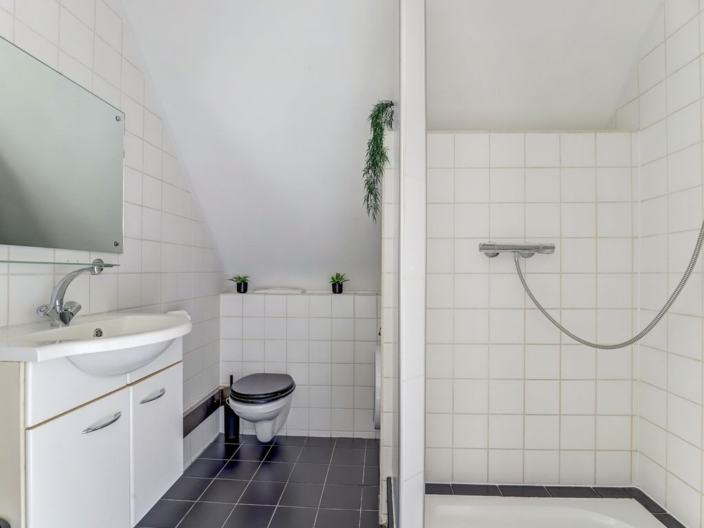 Regentesseplantsoen 33, GOUDA