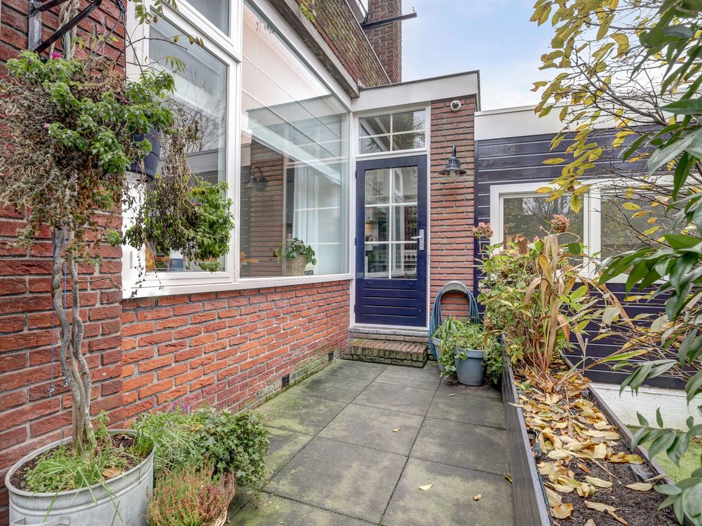 van Baerlestraat 11, GOUDA