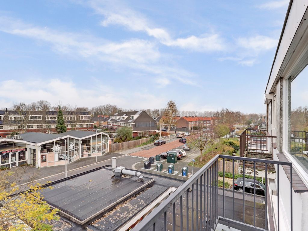 Van Staverenstraat 20a, REEUWIJK