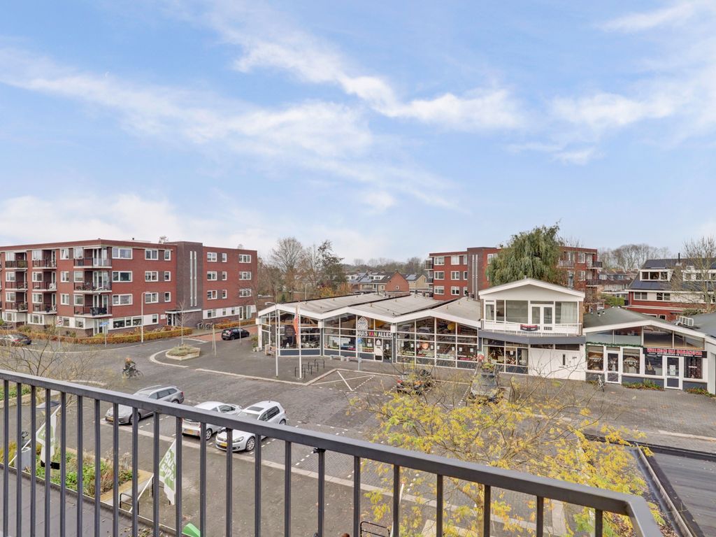 Van Staverenstraat 20a, REEUWIJK