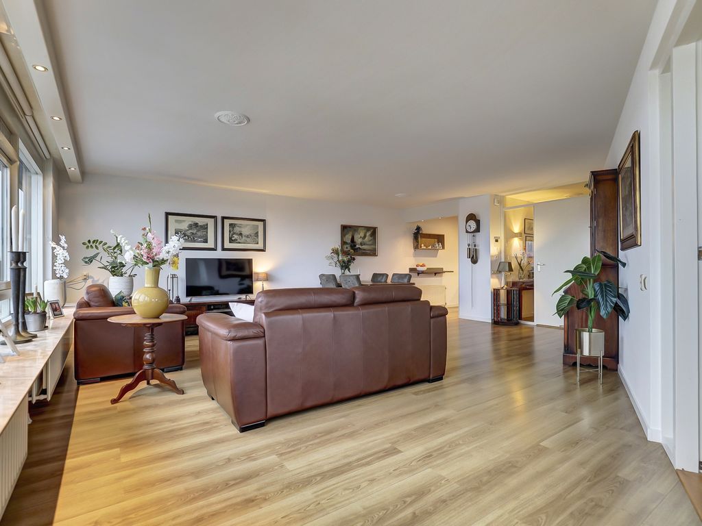 Bernhardhof 671, GOUDA