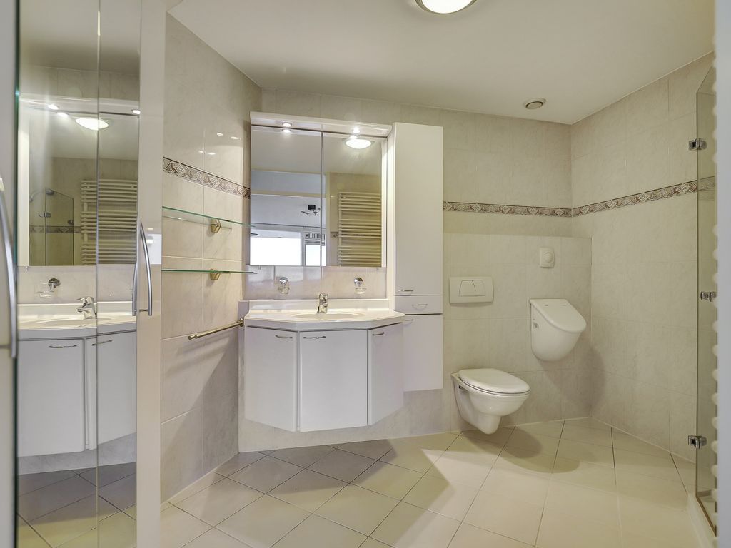 Bernhardhof 671, GOUDA