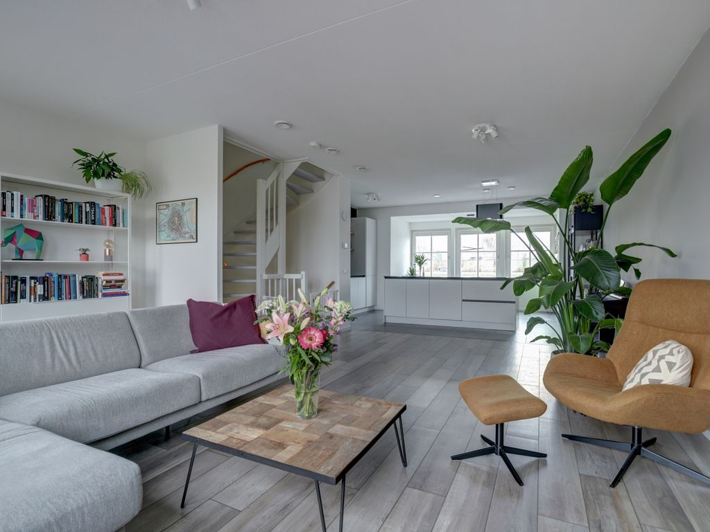 IJsseloogwal 15, GOUDA