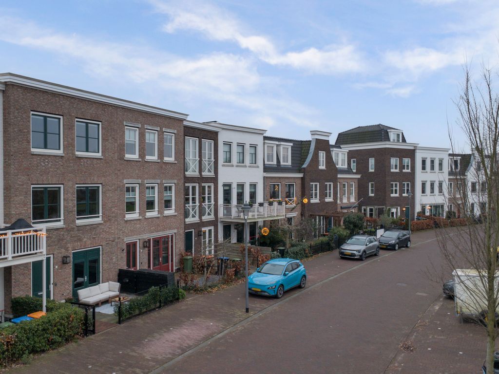 IJsseloogwal 15, GOUDA