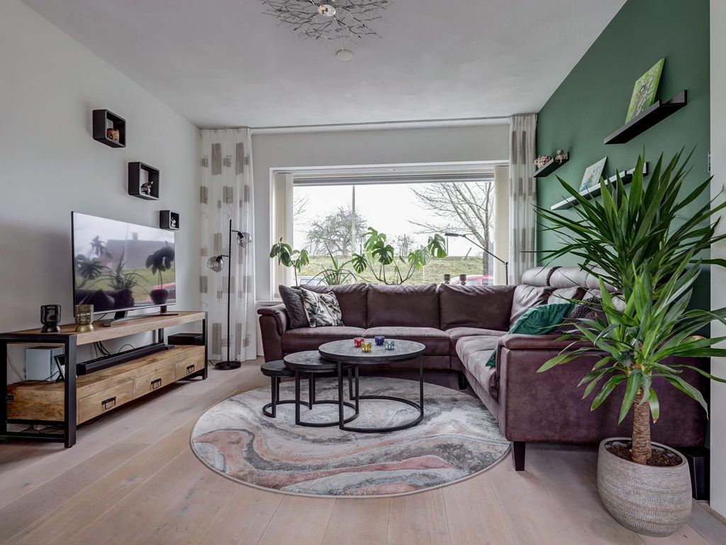 Dunantstraat 100, HAASTRECHT