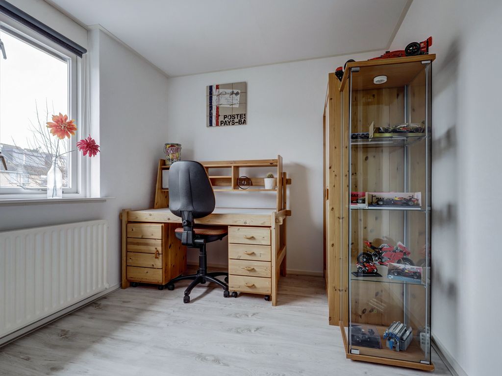 Dunantstraat 100, HAASTRECHT