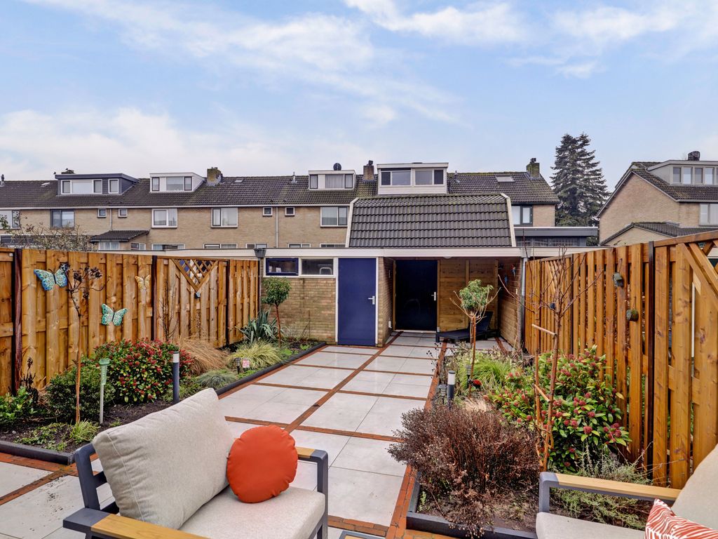 Dunantstraat 100, HAASTRECHT