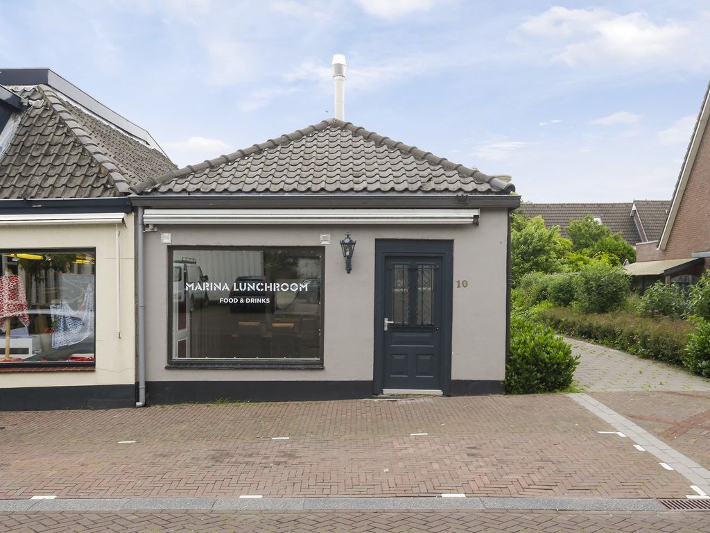 Kerkweg-West 10, WADDINXVEEN