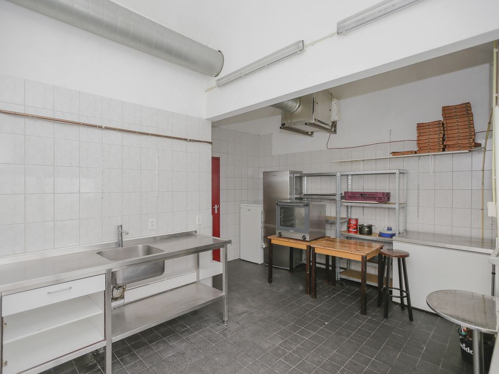 Kerkweg-West 10, WADDINXVEEN