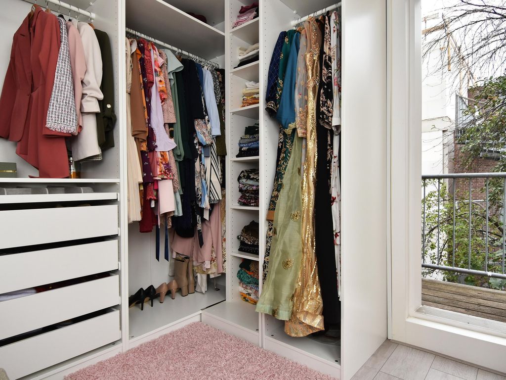 Van de Veldestraat 16, 'S-GRAVENHAGE