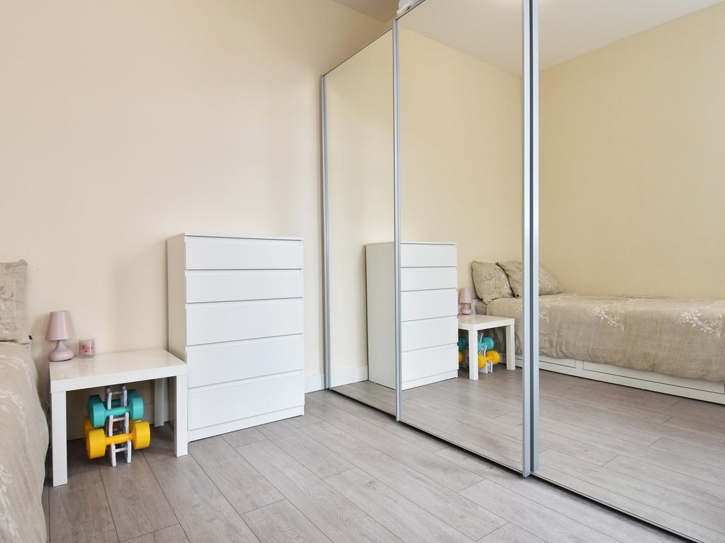 Van de Veldestraat 16, 'S-GRAVENHAGE