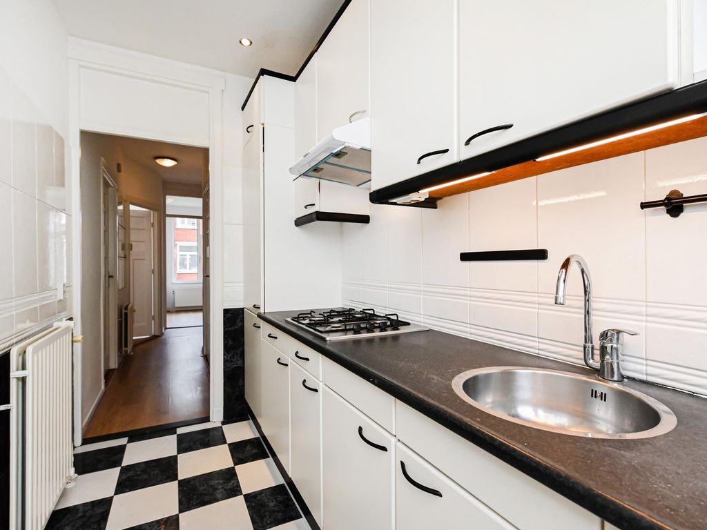 Barneveldstraat 60, 'S-GRAVENHAGE