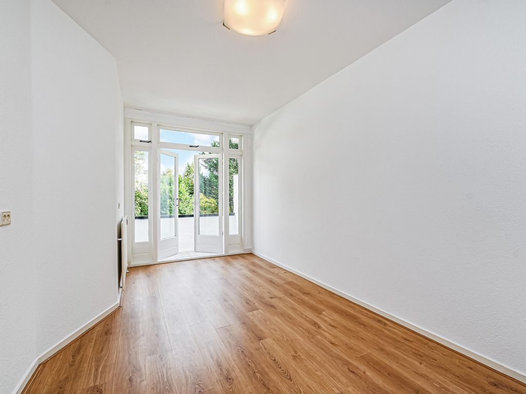 Barneveldstraat 60, 'S-GRAVENHAGE