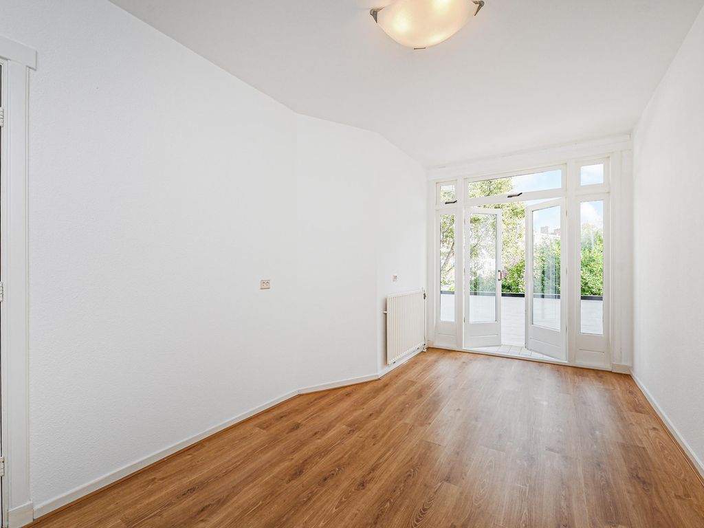 Barneveldstraat 60, 'S-GRAVENHAGE