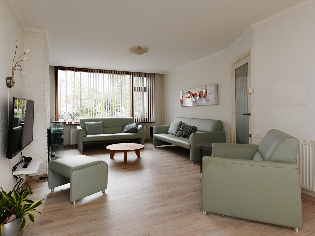 Perenstraat 43, 'S-GRAVENHAGE