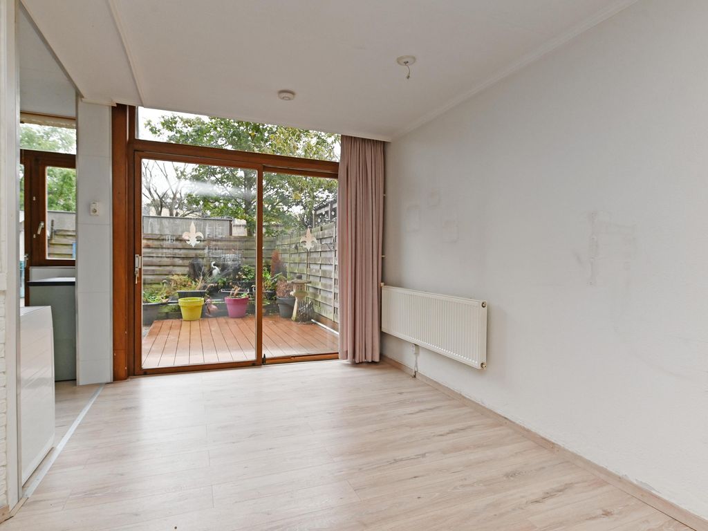 Perenstraat 43, 'S-GRAVENHAGE