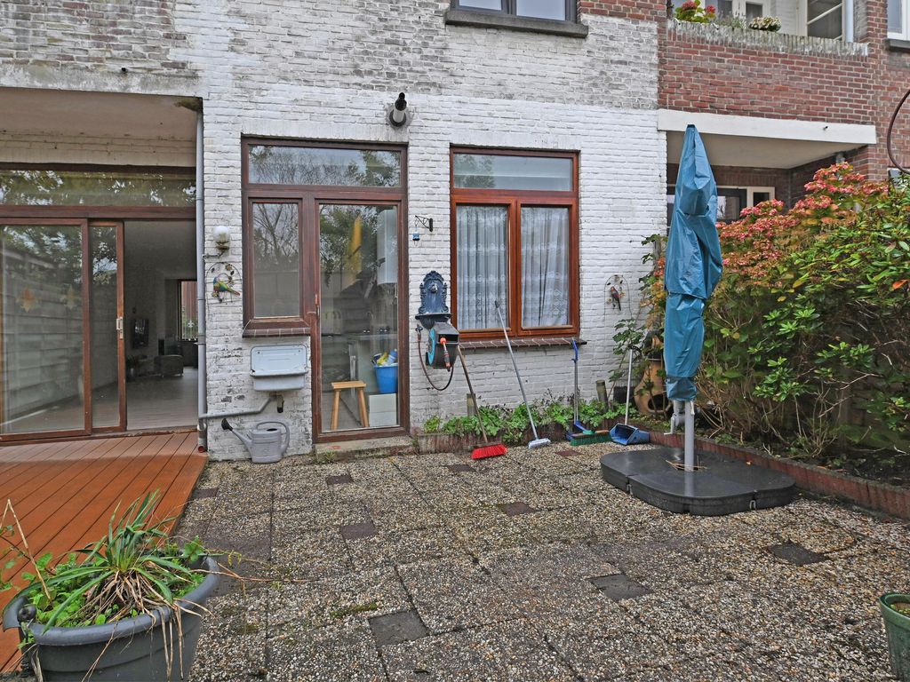 Perenstraat 43, 'S-GRAVENHAGE