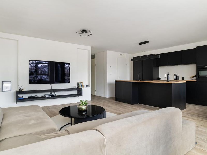 Rose-Spoorstraat 27, Rotterdam | Apr 2025
