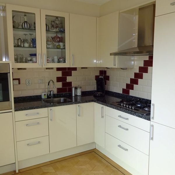 Serpeling 89, Avenhorn