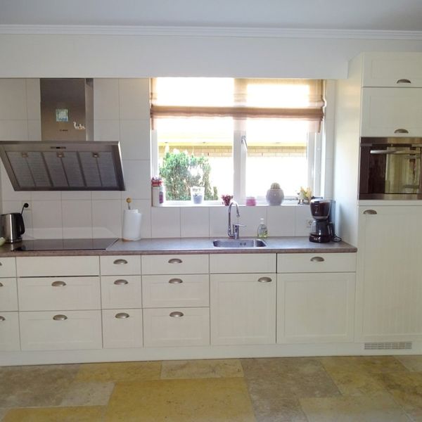 Bernhardstraat 10, Avenhorn