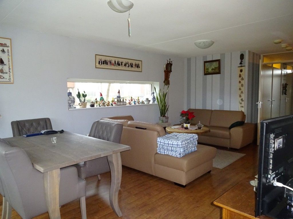 Elft 3, Avenhorn
