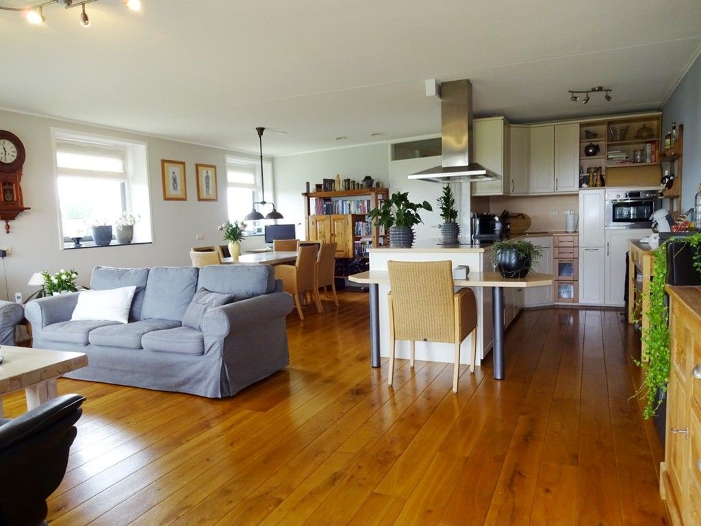 Vijverhof 10, Avenhorn