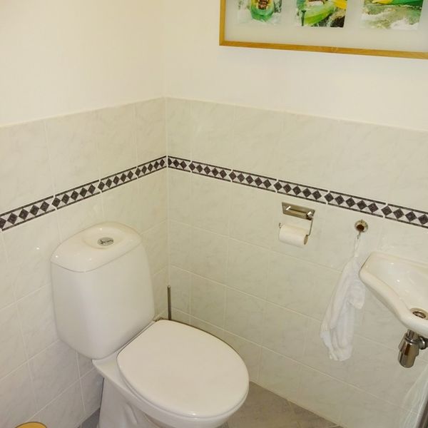 Vijverhof 10, Avenhorn