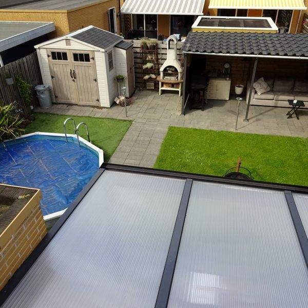 Raaigras 8, De Goorn