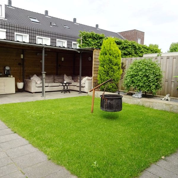 Raaigras 8, De Goorn