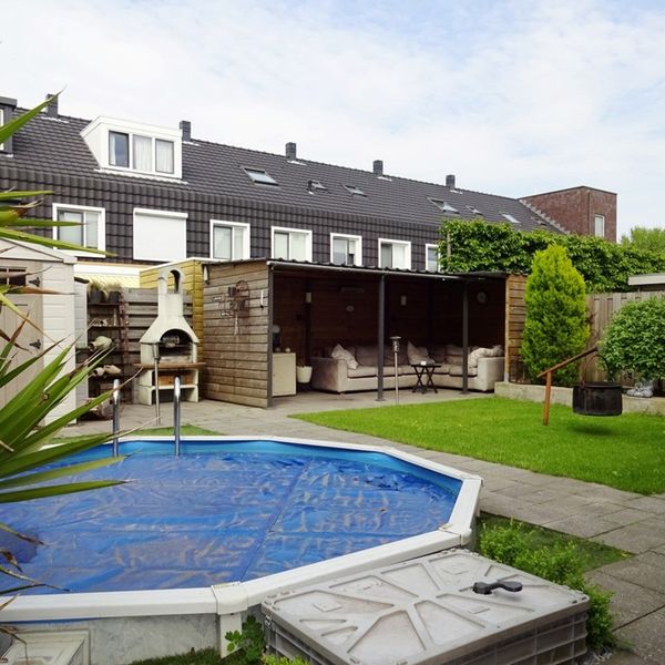 Raaigras 8, De Goorn