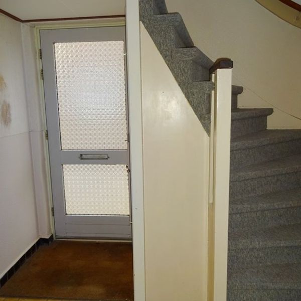 Bernhardstraat 17, Avenhorn